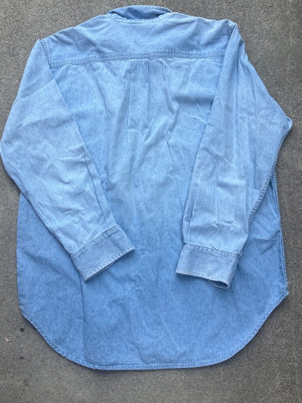 Vintage 90s Planet Hollywood Vancouver Denim Button-Down Shirt - Picture 3 of 3